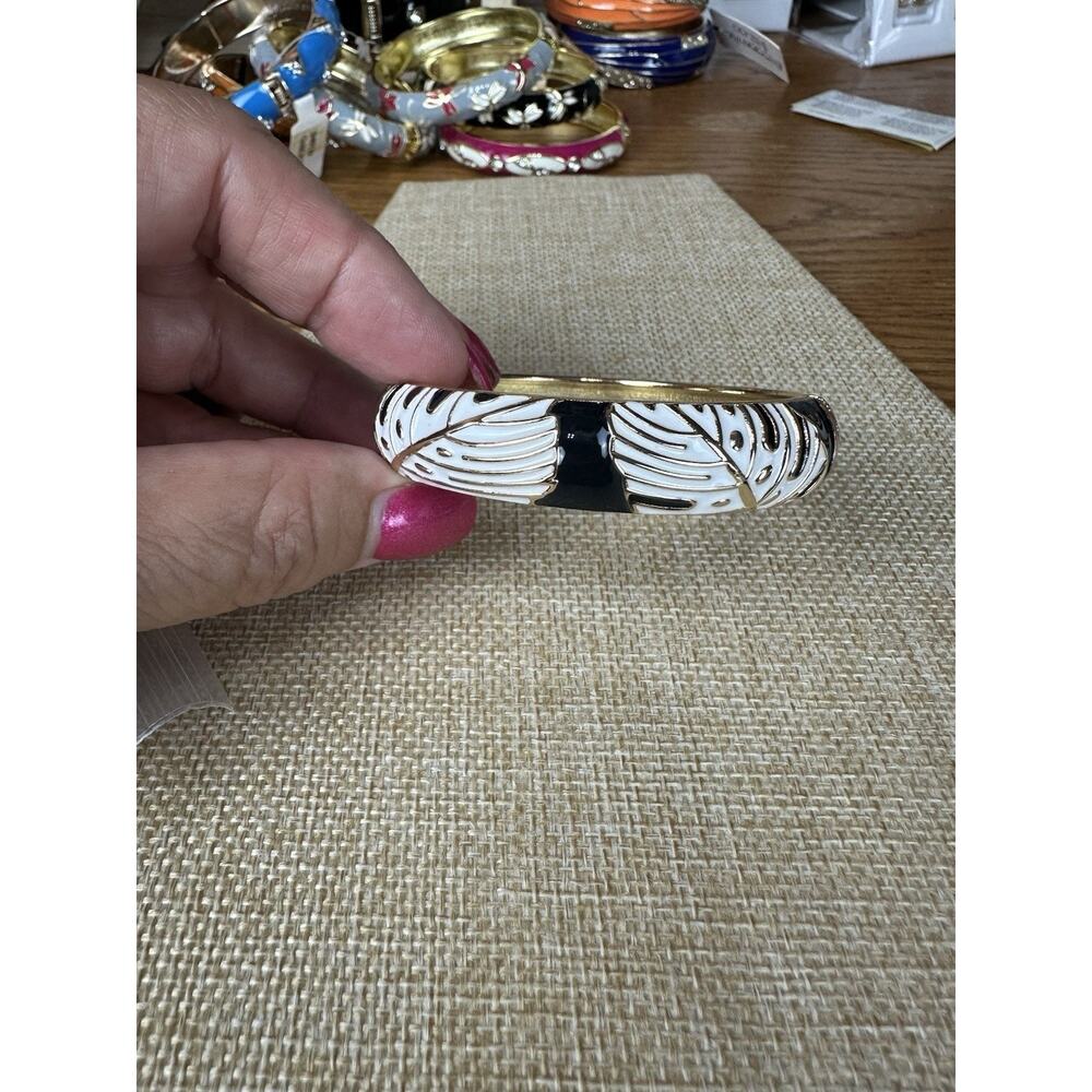 Sequin Nordstrom Black Palm Leaf Gold Tone Statement Enamel Bangle Bracelet #165